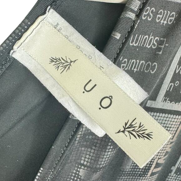 Urban Outfitters Black Rose Gold Metallic Bodycon Lightweight V-Neck Bodysuit M - Picture 4 of 5